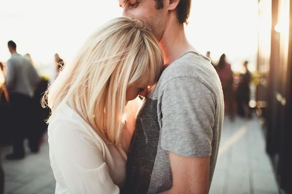 36 câu hỏi có thể khiến người lạ yêu nhau