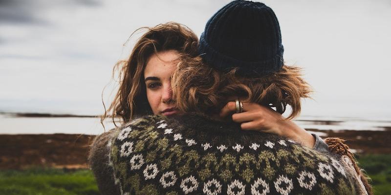 4 dấu hiệu nhận biết nàng “bật đèn xanh” cho chàng đi tới.