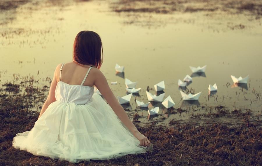 Có một người luôn cần anh, là em...