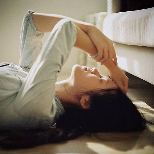 Có những lời xin lỗi chỉ làm dày thêm nỗi đau...
