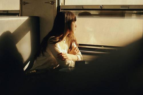 Có những người chỉ để nhớ, chứ không để yêu...
