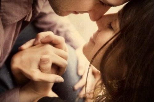 Đến khi nào em mới để con tim mình tự do dẫn lối thêm một lần nữa đây, cô gái?