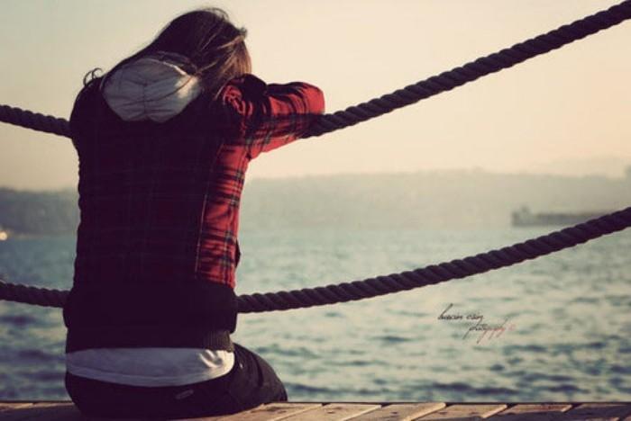 Em giận lòng mình vì đã không giữ nổi anh