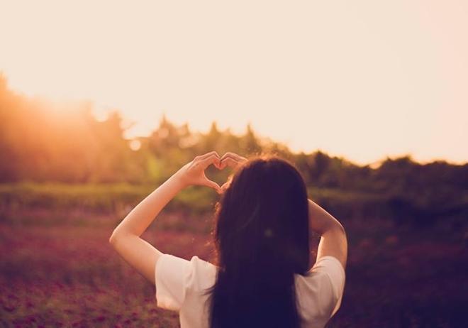 Em phải nói thế nào để anh hiểu tình cảm của em?