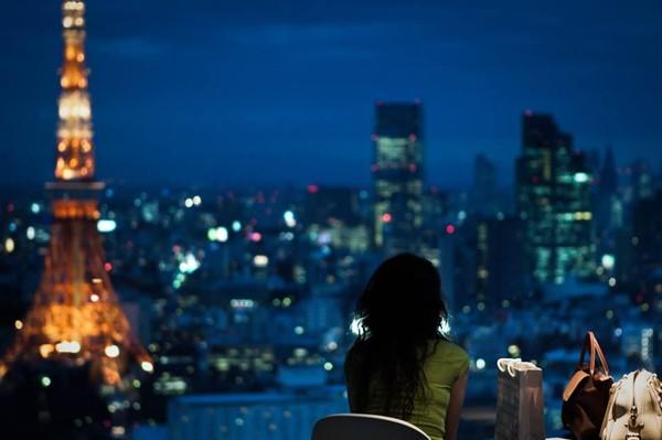 Em yêu anh nhiều lắm đấy, biết không?