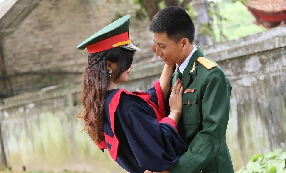Khi yêu một chàng trai bộ đội...