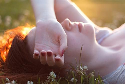 Khởi duyên tại trời, giữ duyên tại người, phải không anh?