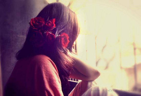 Không lẽ em vẫn còn ngây thơ mà tin rằng, anh sẽ yêu em nhiều như em yêu anh...
