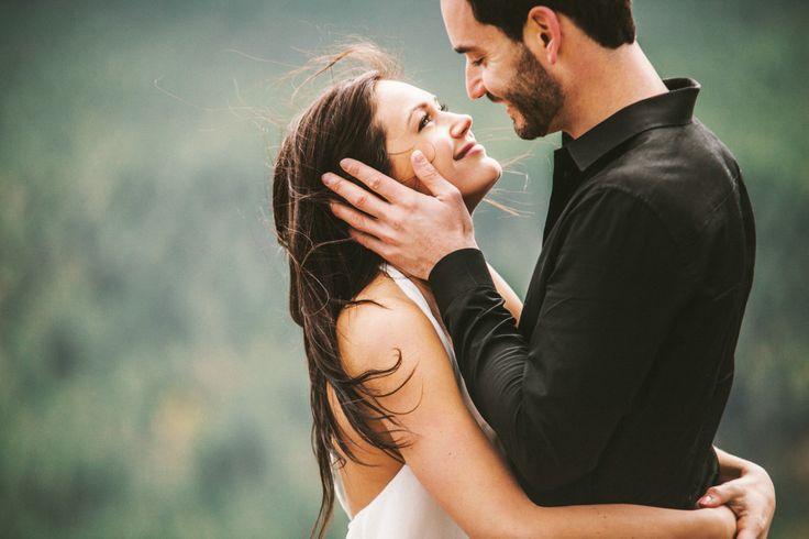 Một phút lơ là, yêu thương cũng có thể hóa thành mây khói...