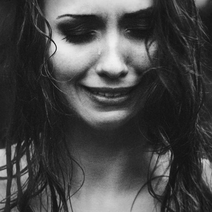 Này, người thứ 3, đã bao giờ chị cảm thấy có lỗi với tôi chưa?