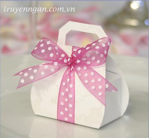 Nếu giận anh, hãy mở quà