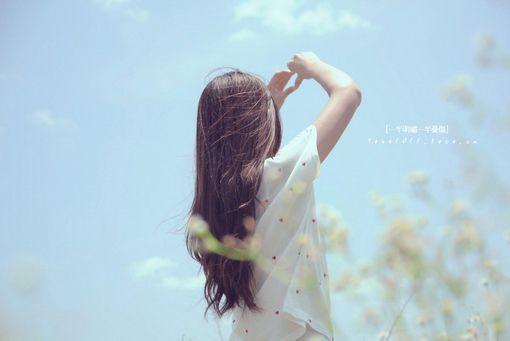 Người yêu cũ có người yêu mới, chẳng biết nên vui hay buồn...