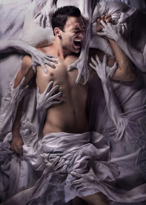 [Quan điểm] Làm đàn ông cũng khổ lắm chứ!