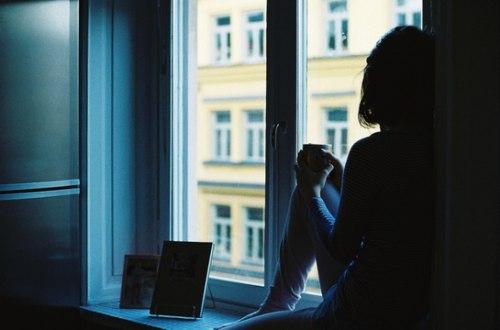 Rồi một ngày em sẽ quen với việc anh bận...