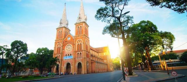 Sài Gòn lắm nắng, nhiều mưa...