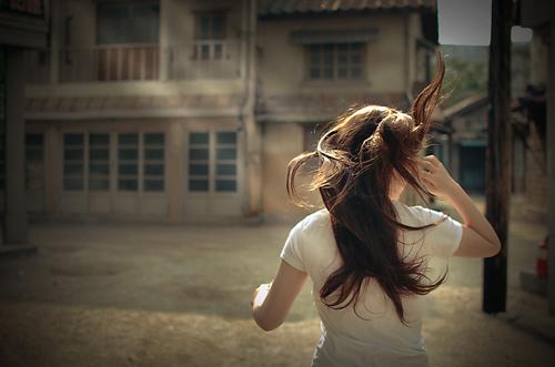 Tháng Mười rồi, hay là mình yêu nhau đi anh!