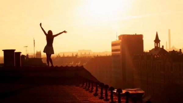 Tuổi 22, chẳng có gì ngoài tuổi trẻ...