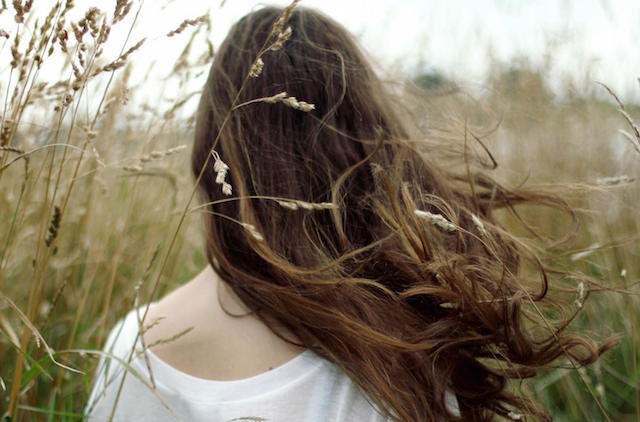 Vì là người đến sau, mãi mãi cũng chỉ là người đến sau...