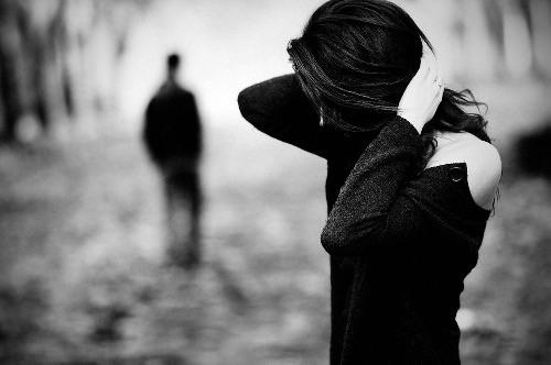 Xin đừng hỏi ta là gì giữa bộn bề đời nhau...
