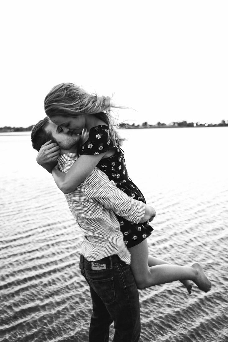 Yêu một cô nàng Kim Ngưu phải thực sự kiên nhẫn...